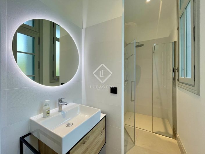 Image No.21-3 Bed Apartment for sale