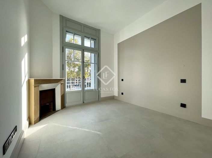 Image No.22-3 Bed Apartment for sale