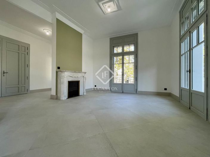 Image No.23-3 Bed Apartment for sale