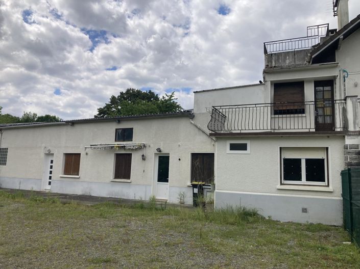 Image No.10-11 Bed House for sale