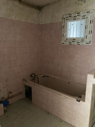 Image No.16-11 Bed House for sale