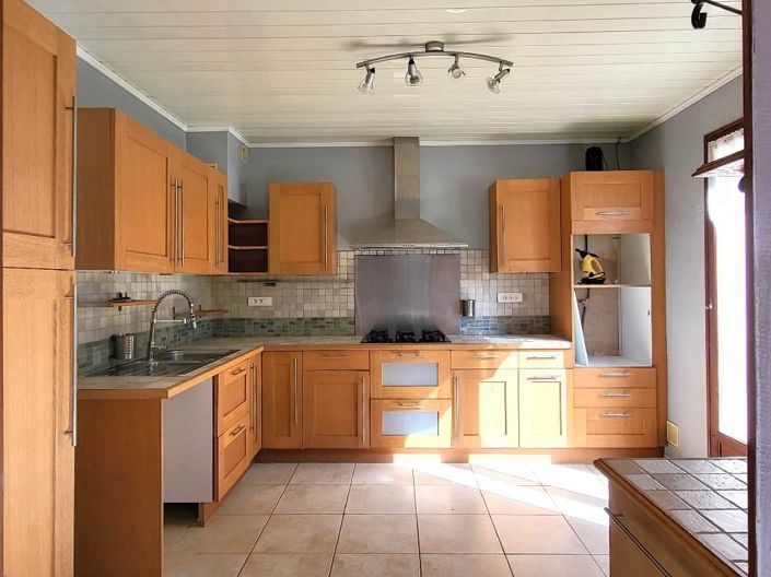 Image No.3-3 Bed House for sale