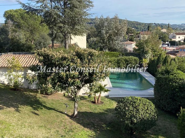 Image No.22-5 Bed House for sale