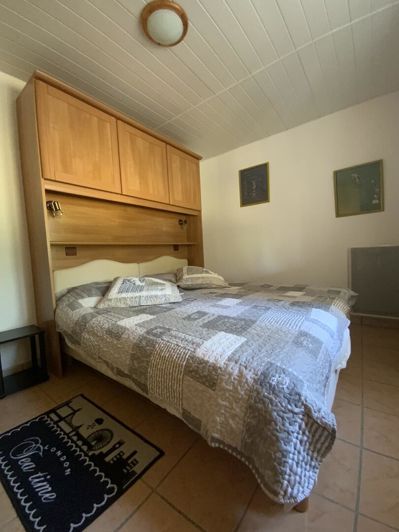 Image No.12-5 Bed House for sale