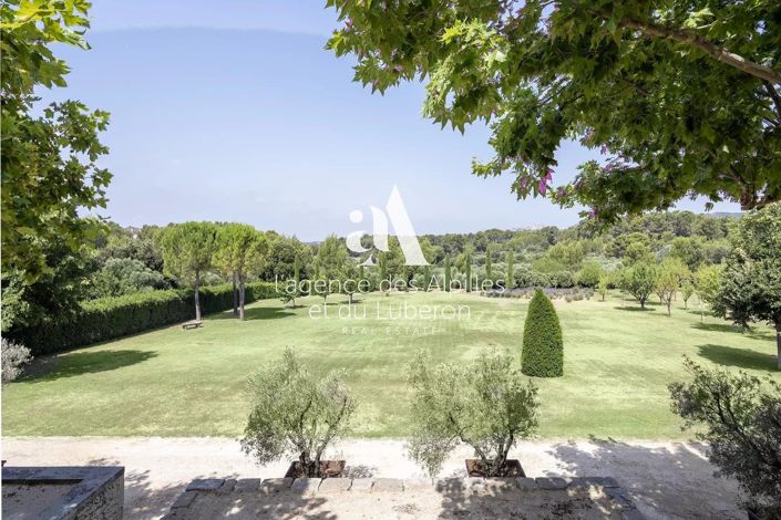 Image No.31-6 Bed House for sale