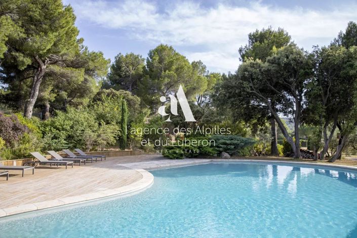 Image No.7-6 Bed House for sale