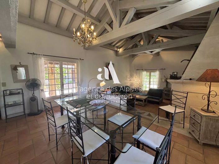 Image No.9-5 Bed House for sale