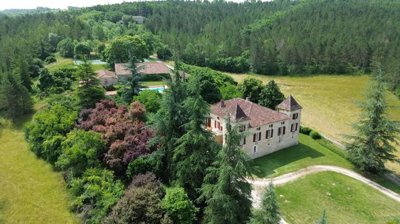 1 - Thézac, Property