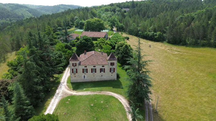 Image No.102-9 Bed Property for sale