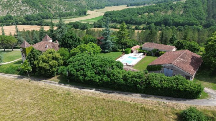 Image No.108-9 Bed Property for sale