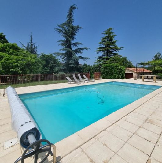 Image No.19-9 Bed Property for sale