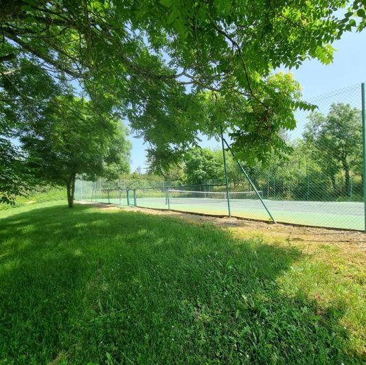 Image No.31-9 Bed Property for sale