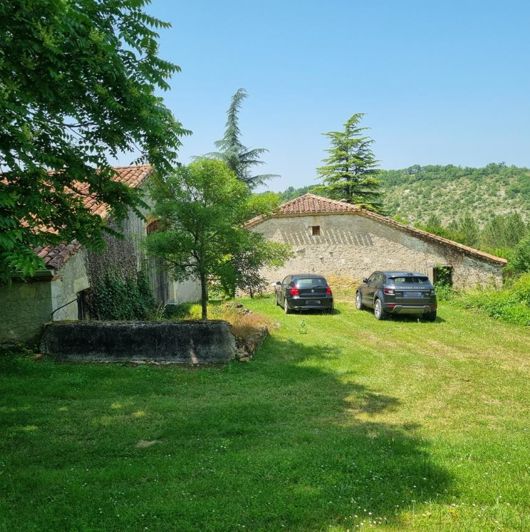 Image No.33-9 Bed Property for sale