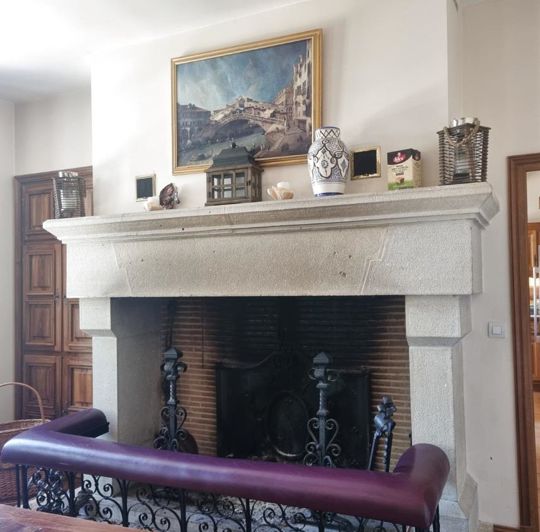 Image No.45-9 Bed Property for sale