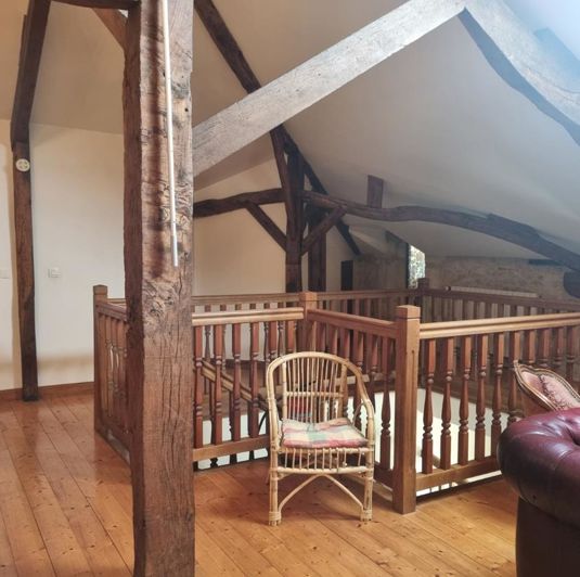 Image No.67-9 Bed Property for sale