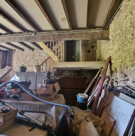 Image No.87-9 Bed Property for sale