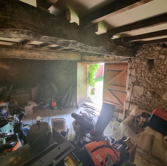 Image No.88-9 Bed Property for sale