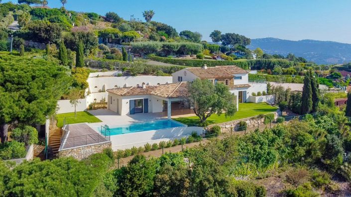 Image No.2-4 Bed House for sale