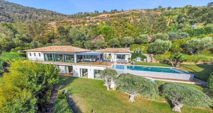 Image No.24-5 Bed House for sale