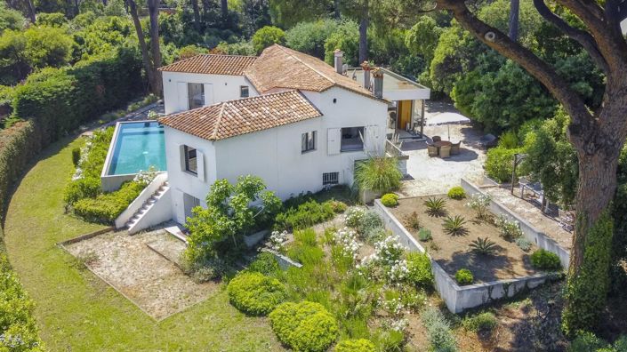 Image No.2-5 Bed House for sale