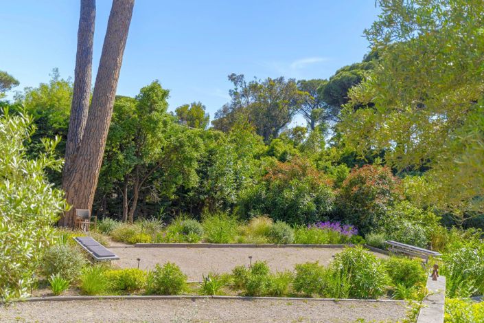 Image No.22-5 Bed House for sale