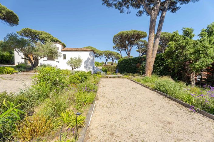 Image No.4-5 Bed House for sale