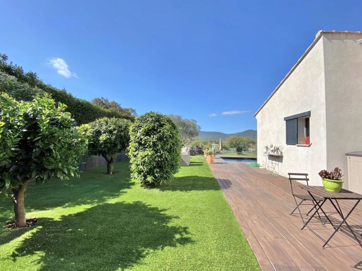 Image No.13-3 Bed House for sale