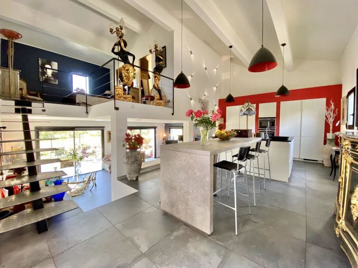 Image No.5-3 Bed House for sale