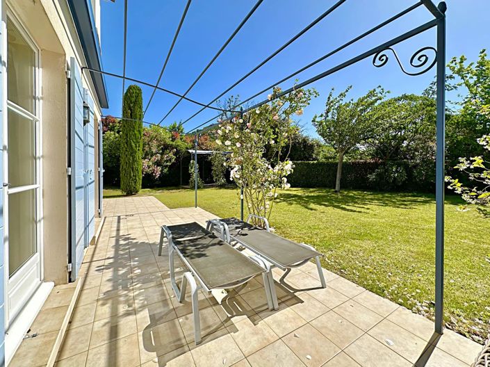 Image No.12-4 Bed House for sale