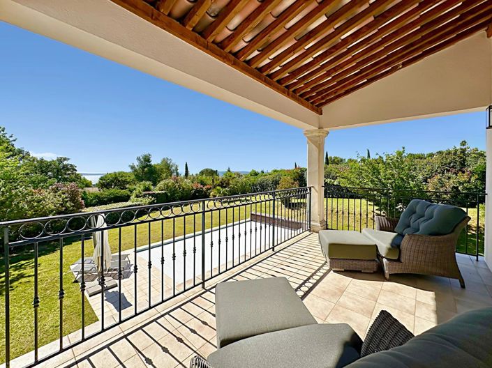 Image No.16-4 Bed House for sale