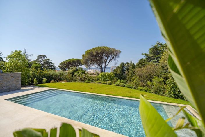 Image No.14-5 Bed House for sale