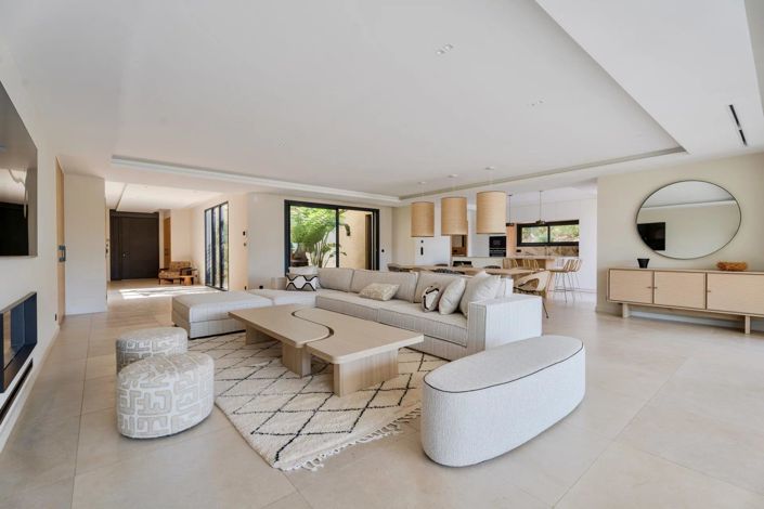 Image No.16-5 Bed House for sale