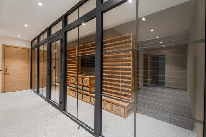 Image No.21-5 Bed House for sale