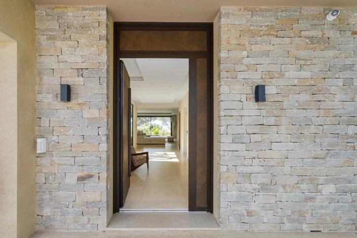 Image No.5-5 Bed House for sale