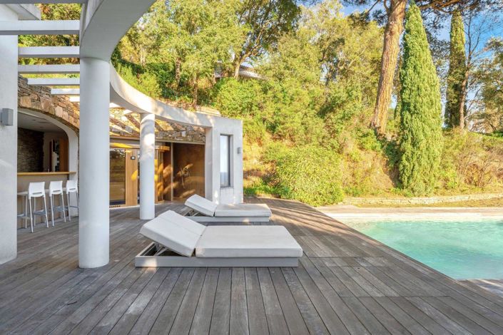 Image No.25-6 Bed House for sale