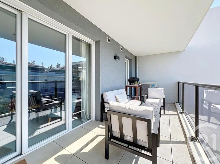 Image No.2-3 Bed Apartment for sale