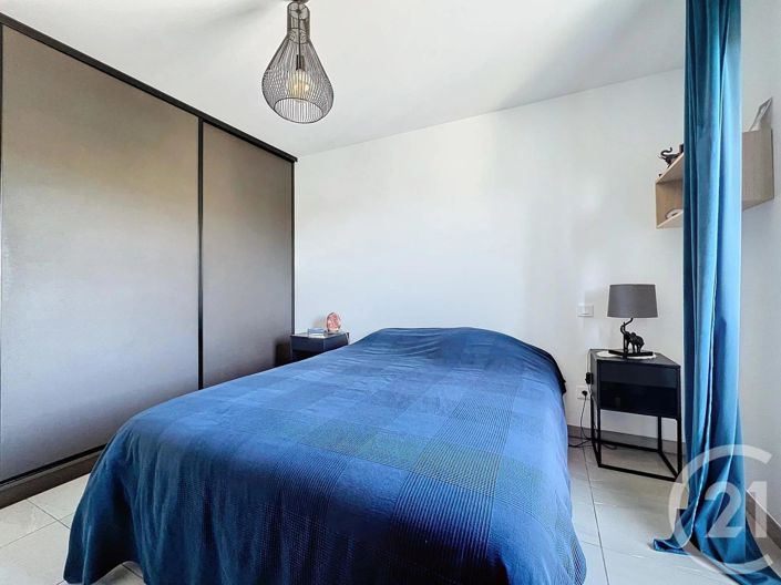 Image No.9-3 Bed Apartment for sale