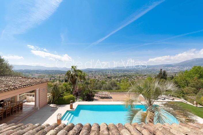 Image No.2-6 Bed House for sale