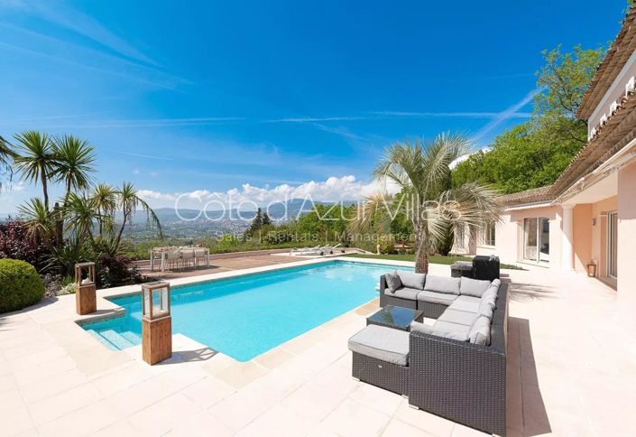 Image No.3-6 Bed House for sale