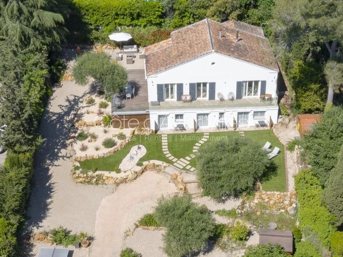 Image No.2-5 Bed House for sale