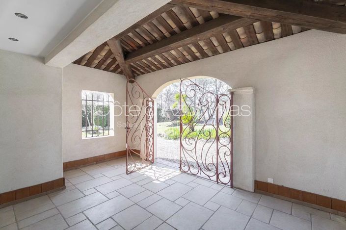 Image No.19-5 Bed House for sale