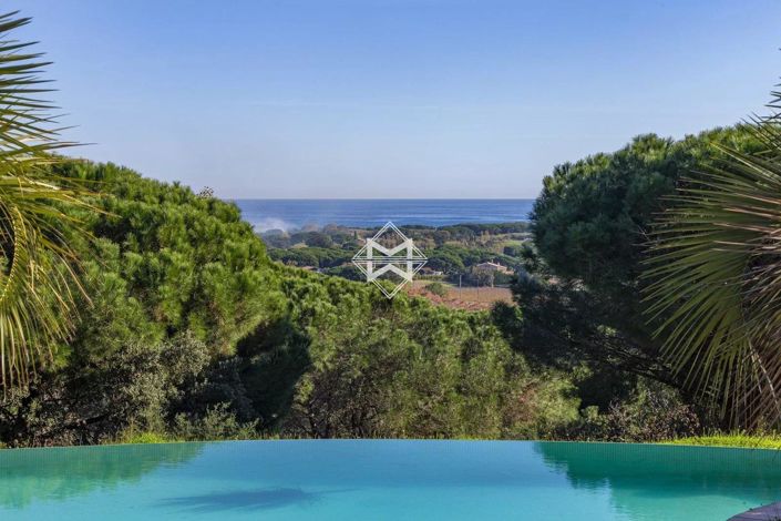 Image No.13-5 Bed House for sale