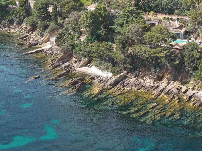 Image No.1-4 Bed House for sale