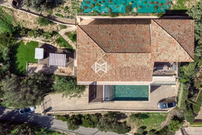 Image No.23-6 Bed House for sale