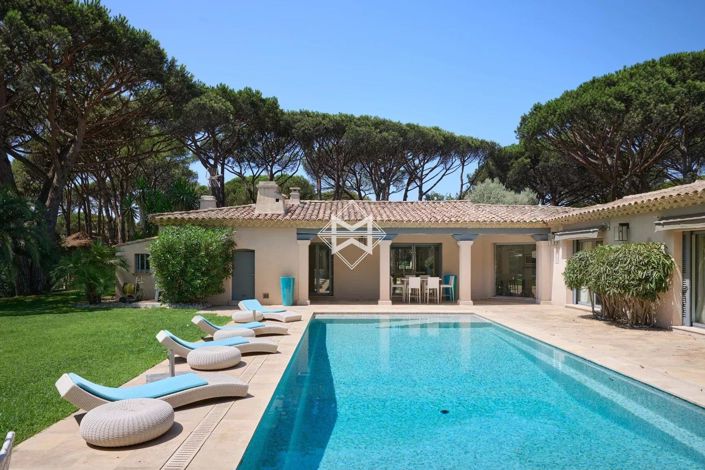 Image No.6-9 Bed House for sale