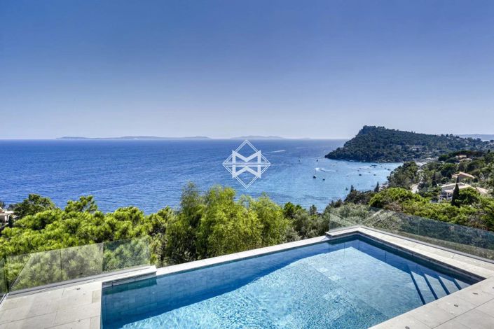 Image No.3-4 Bed House for sale