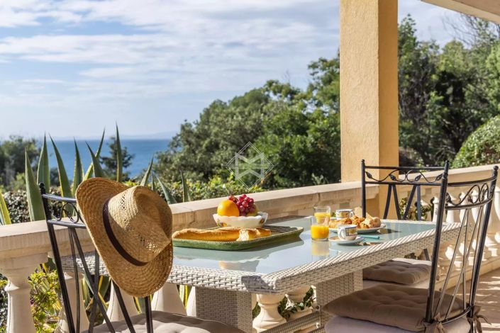 Image No.2-2 Bed House for sale