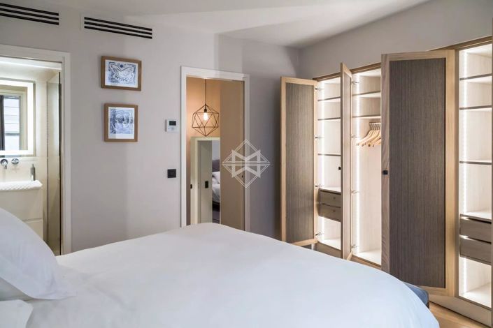 Image No.10-5 Bed House for sale