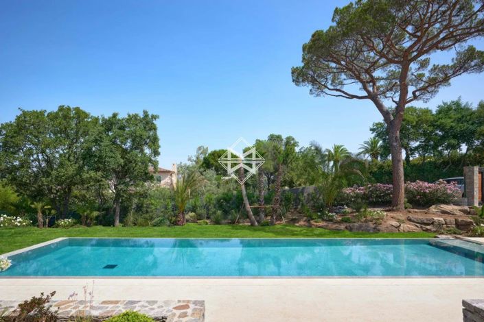 Image No.3-5 Bed House for sale