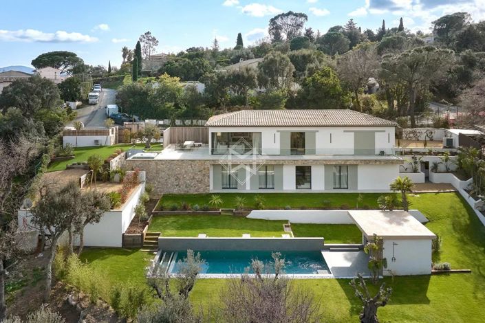 Image No.3-5 Bed House for sale